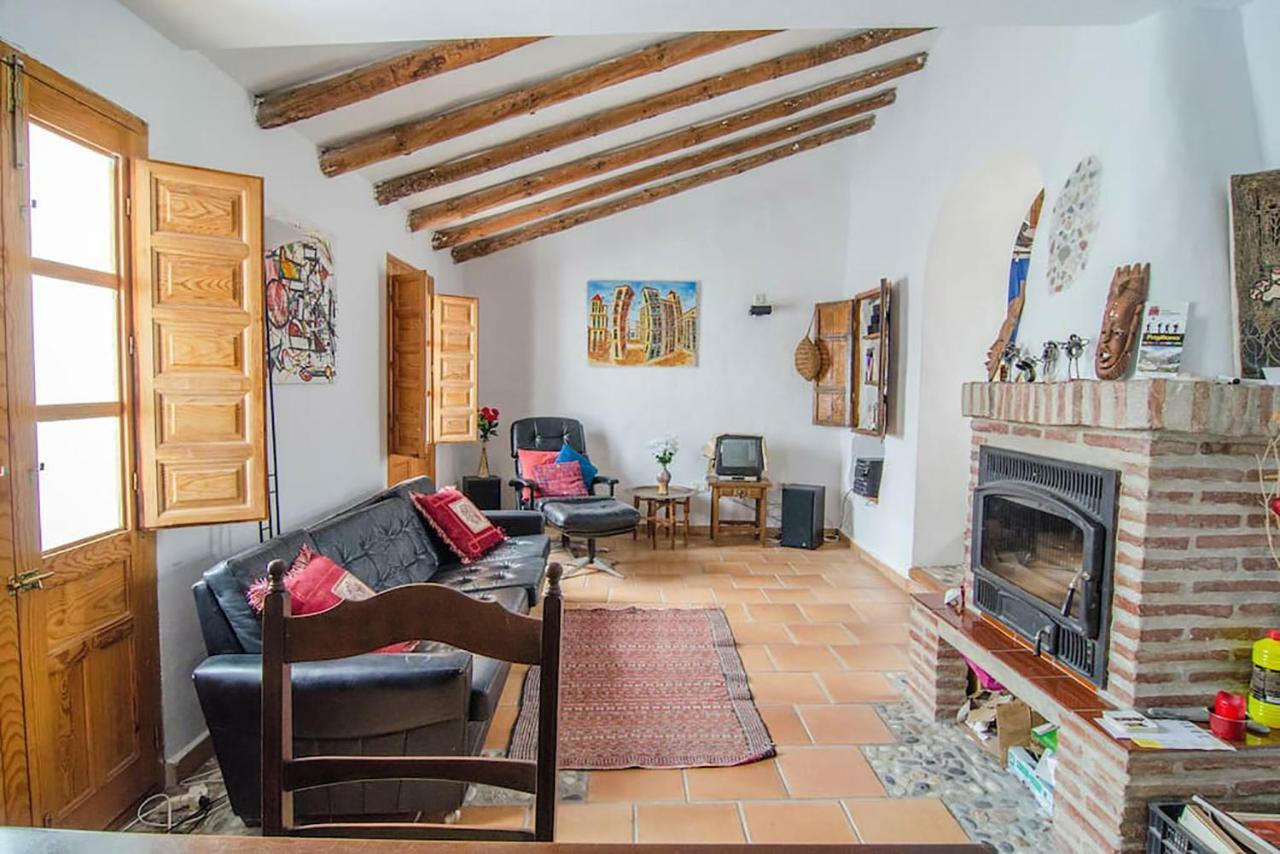 And Mountains Holiday home Frigiliana