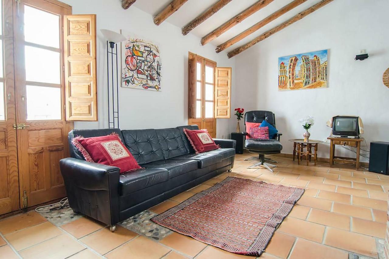And Mountains Holiday home Frigiliana
